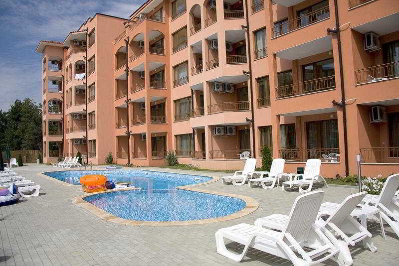 Sunflower Aparthotel Sunny Beach Exterior photo